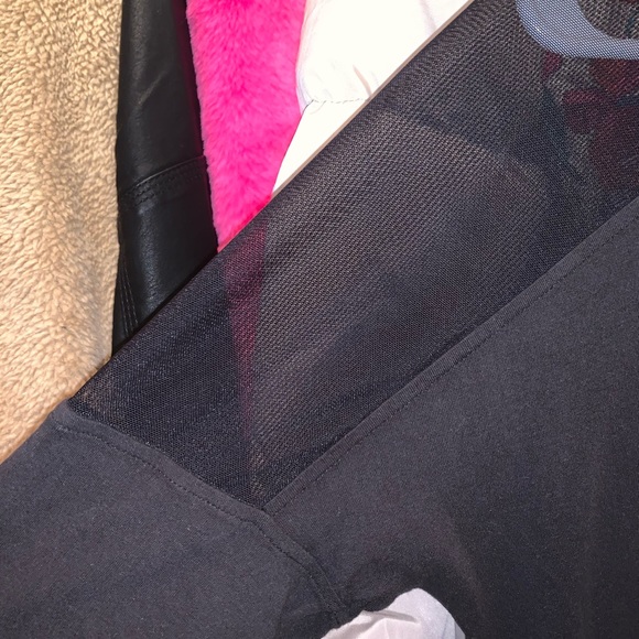 Black dress - Picture 2 of 2